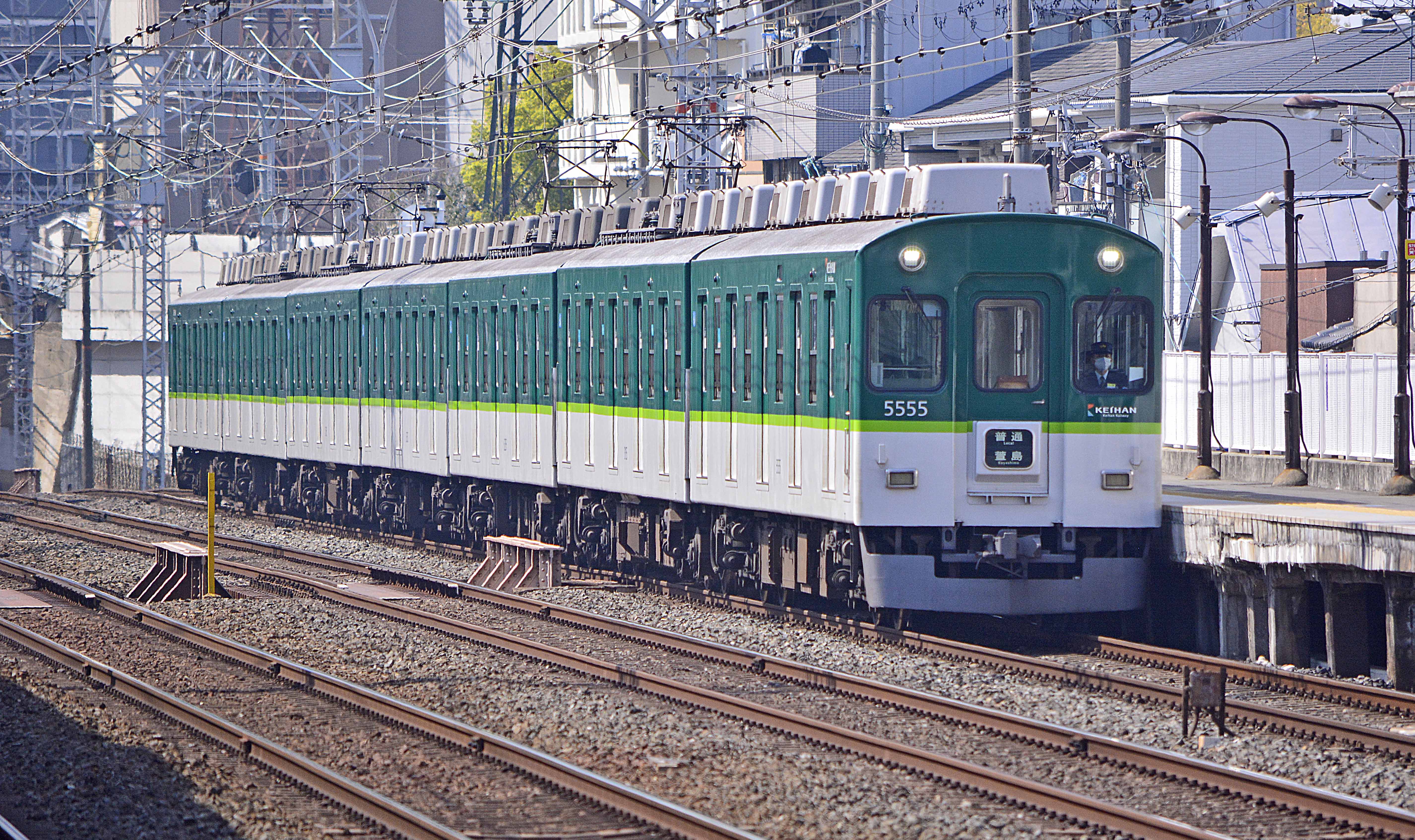 ついにラスト1形式になってしもうた多扉車やけど… | 鉄道旅のガイド