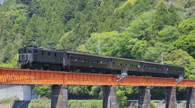 大井川鐵道ELかわね路号が2021年5月2日と3日走る など