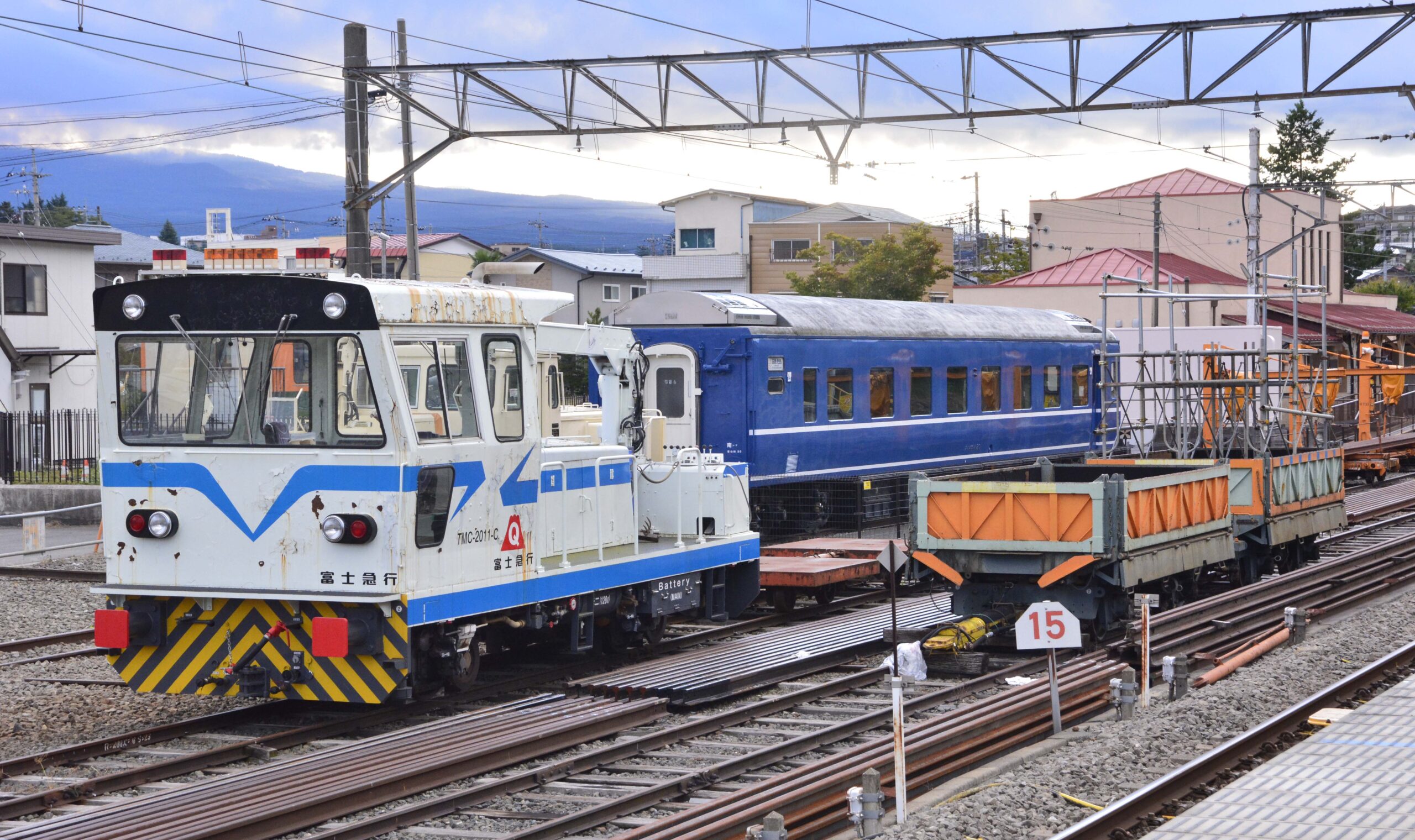 1983年3月】 急行「富士川4号」三島行 - 月・月・火・水・木
