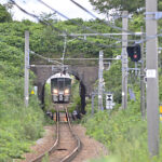 天井川の掘削トンネル探訪(7) JR七尾線・宝達川隧道