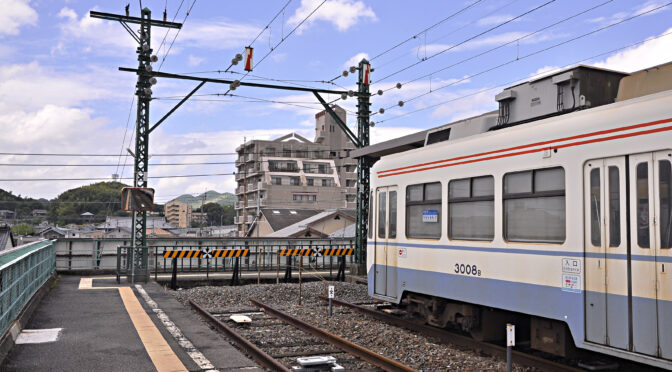 ナゼそこに他の鉄道路線と接続がないターミナル駅…筑豊直方